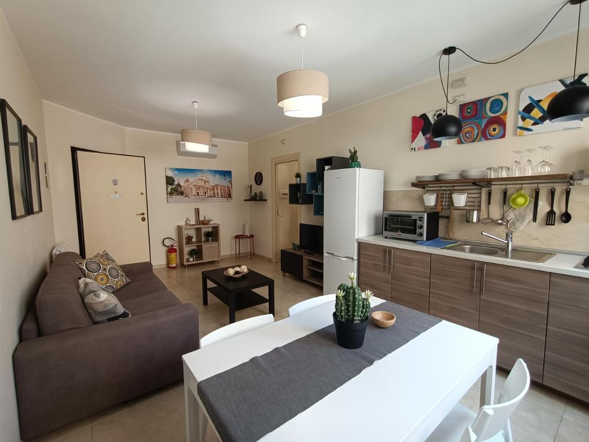 Apartment Friends & Family CTA